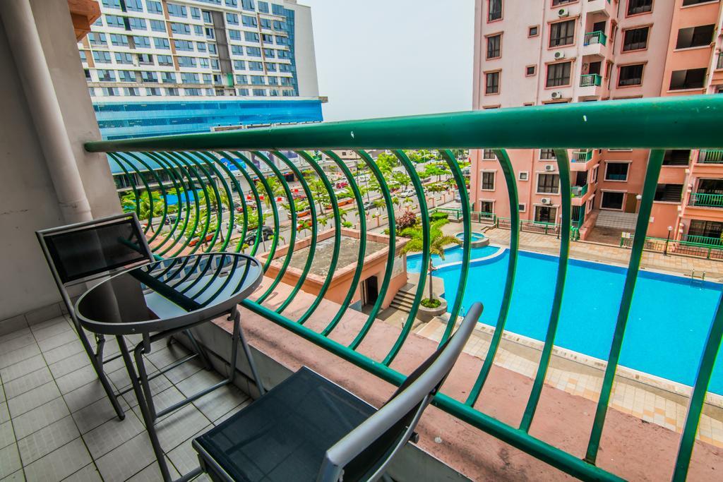 Mts @ Marina Court Resort Condo Кота Кинабалу Стая снимка