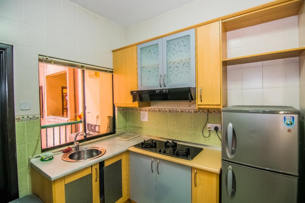 Mts @ Marina Court Resort Condo Кота Кинабалу Стая снимка